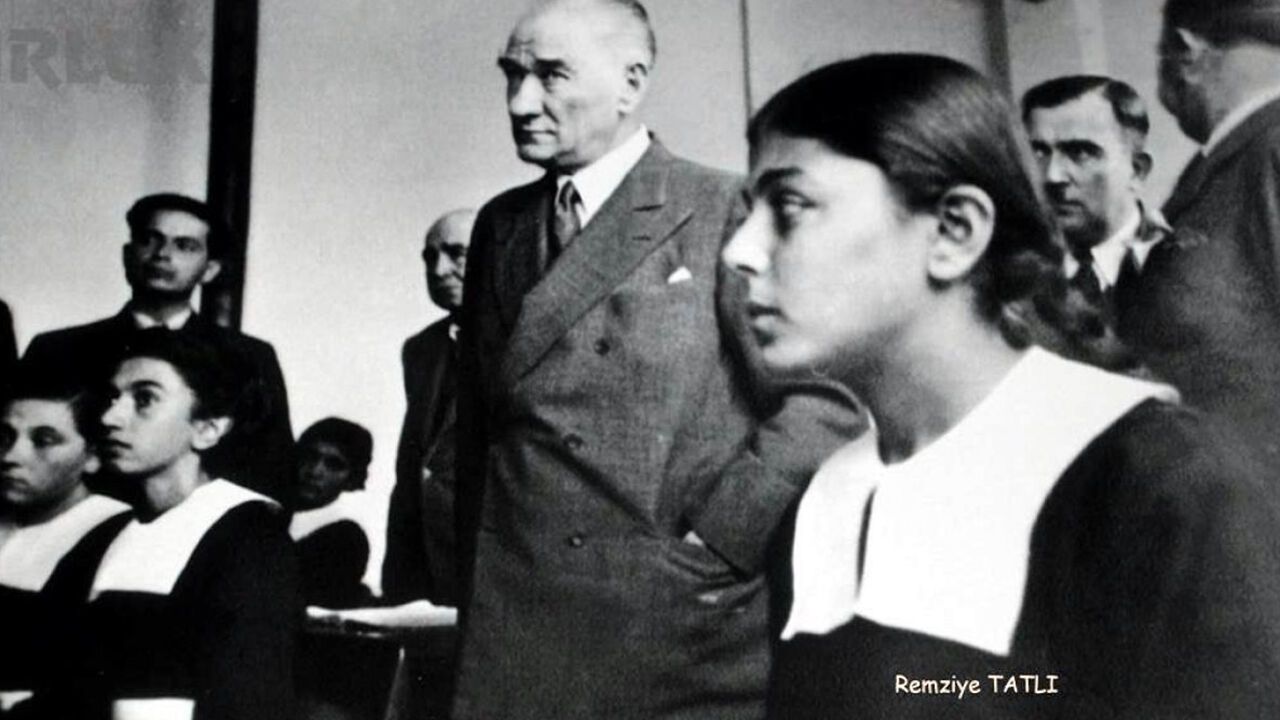 ATATÜRK ile fotoğrafı olan Remziye Tatlı hayatını kaybetti