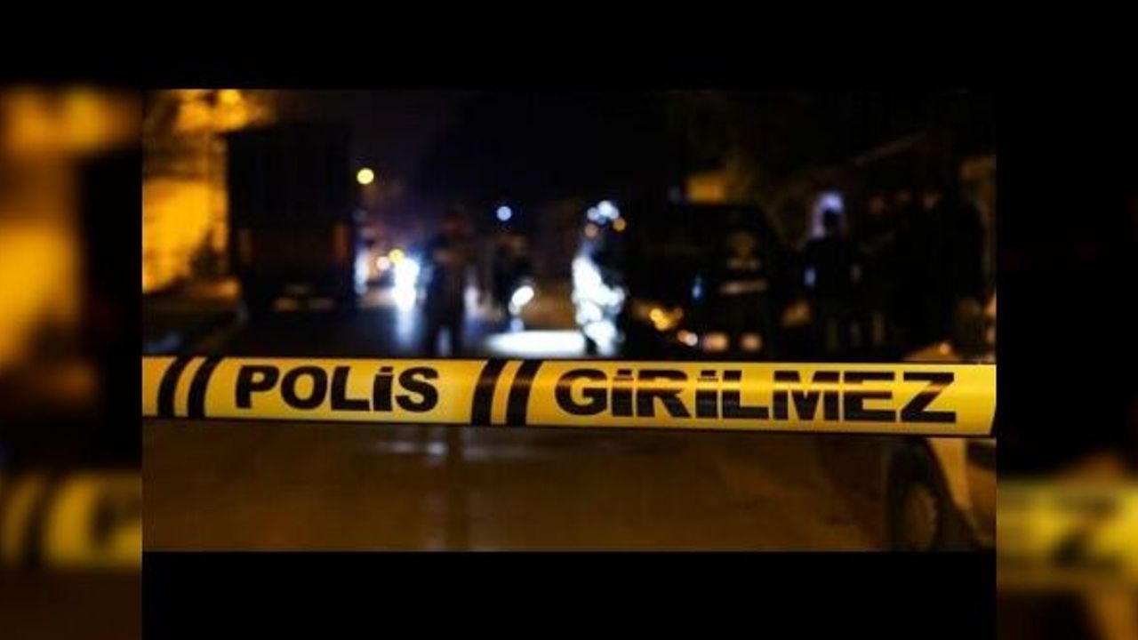 Esenyurt'ta kağıt toplayıcıların kavgası kanlı bitti