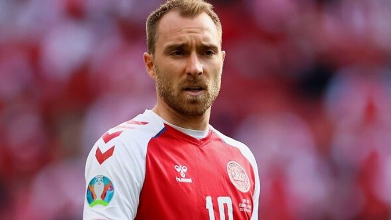 Euro 2020 maçında kalbi duran Eriksen'den mesaj var!