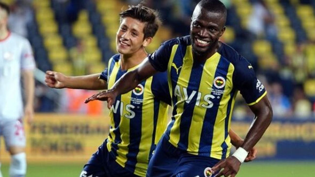 Fenerbahçe son dakikalara 2 gol sığdırdı