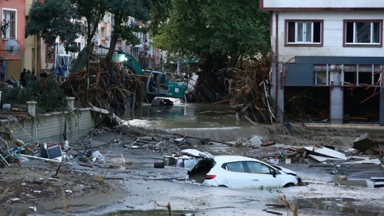 Kastamonu'da sele kapılan 4 kişi hayatını kaybetti!