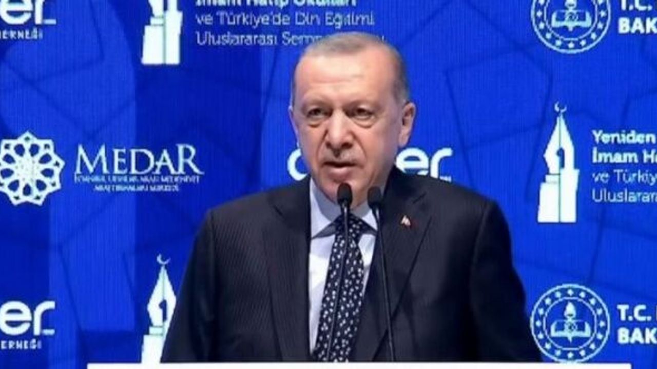 Cumhurbaşkanı Erdoğan "İmam Hatiplilerin fetret devrini biz sonlandırdık" dedi