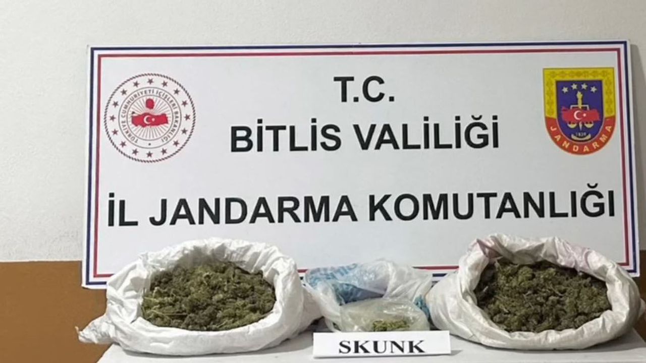 Bitlis'te 10 kilogram uyuşturucu ele geçirildi