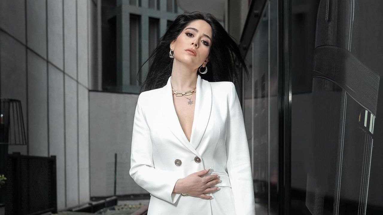 Gizem Tuncer Sosyal Medya Eleştirilerine Sert Yanıtlar Verdi