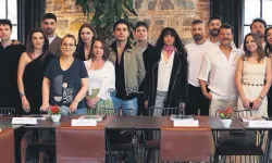 ATV'nin Yeni Yapımı Altı Üstü İstanbul Geliyor: Konusu Nedir, Oyuncu Kadrosunda Kimler Var?