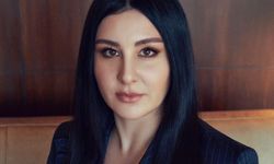 Yasemin Sakallıoğlu Düğün Şarkıcısı Oldu!