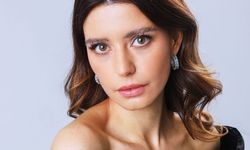 Beren Saat'ten Eleştirilere Yanıt! "Artık Nefret Yorumlarına Gülüyorum"