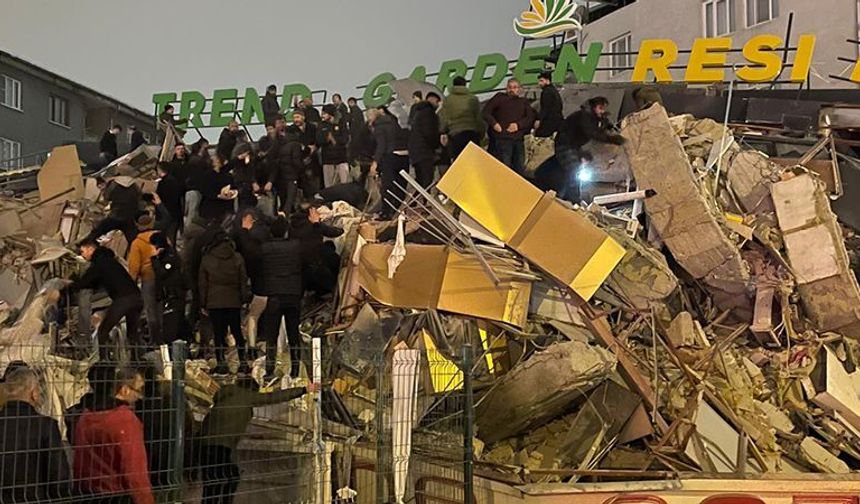 7,4'lük Kahramanmaraş depremi sonrası ilk görüntüler!