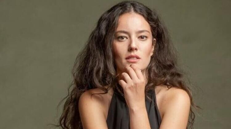 pelin akil-1