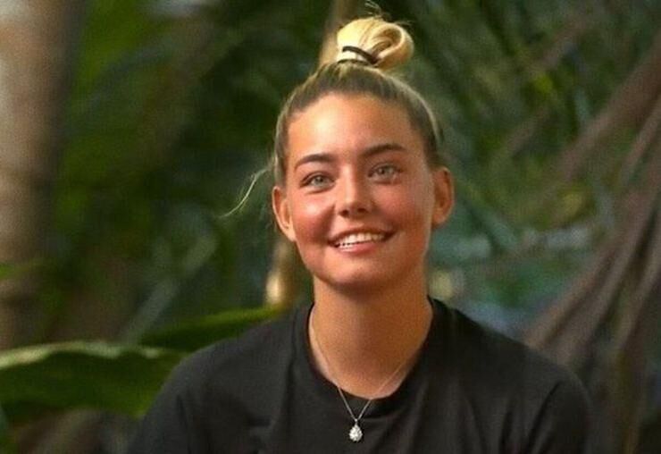 aycan yanaç survivor'dan ayrıldı