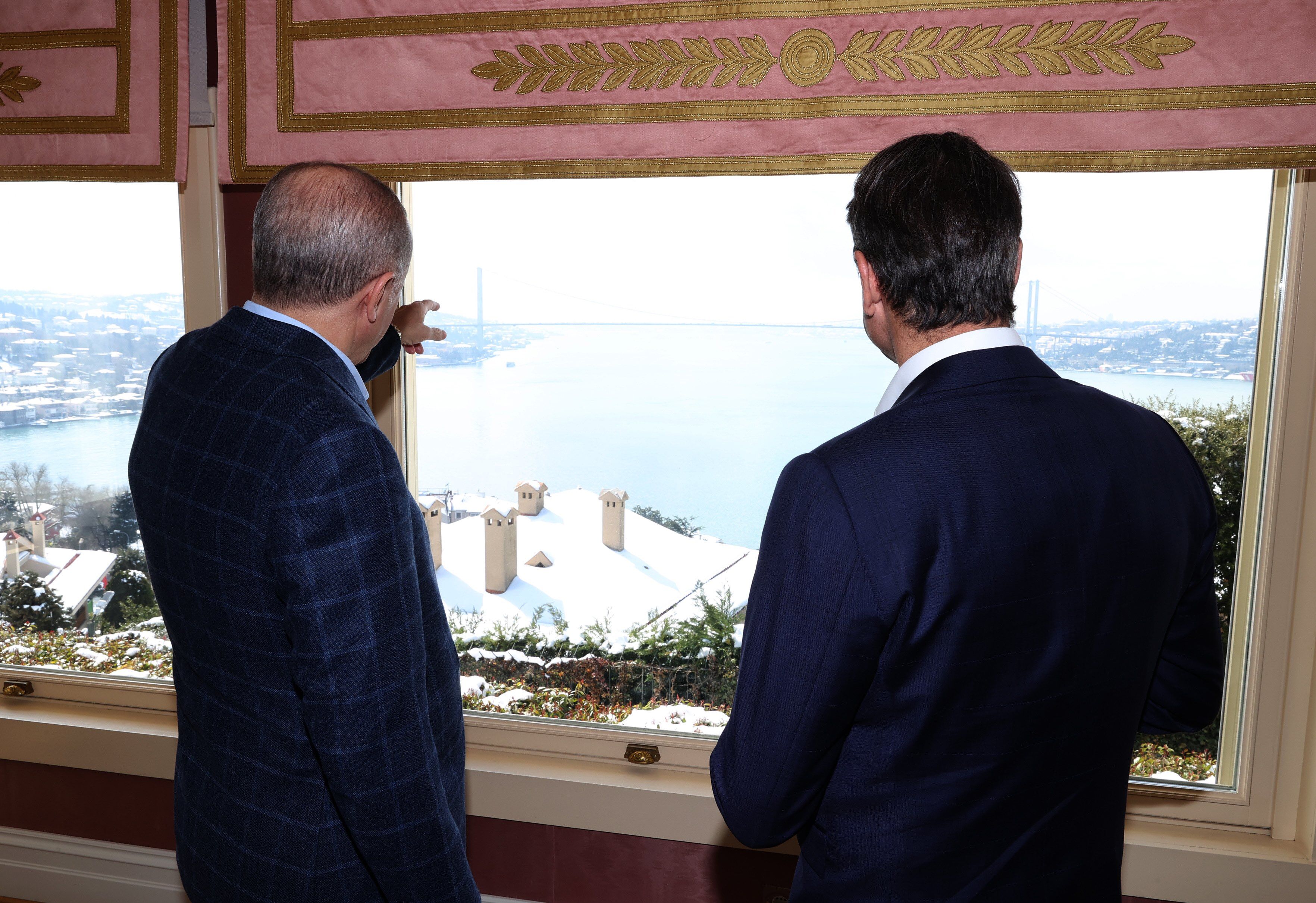 Cumhurbaşkanı Erdoğan ve Miçotakis detay 1
