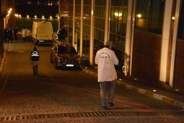 Ortaköy Kadın Yere Düşme 2