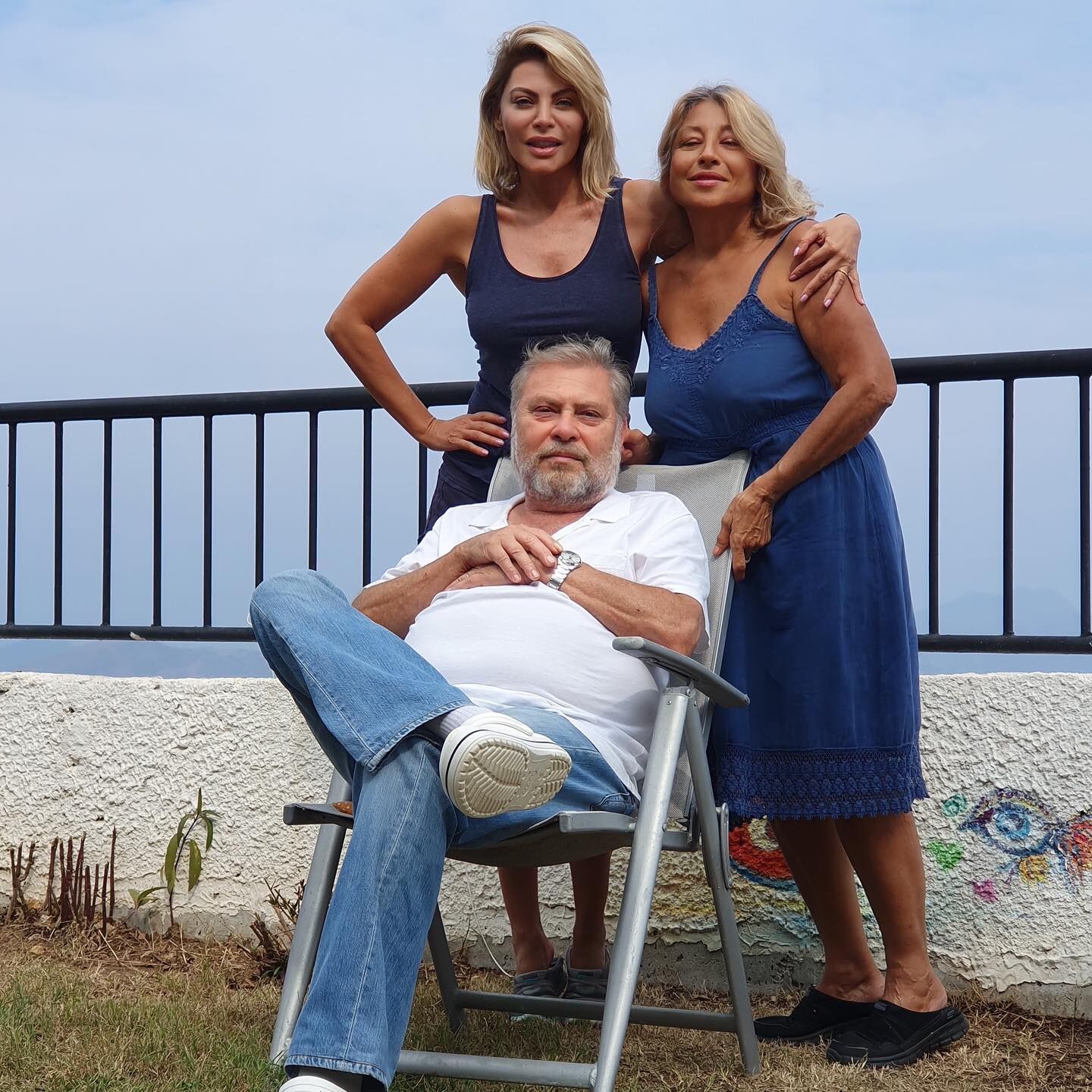 Seray Sever ve Ailesi (3)