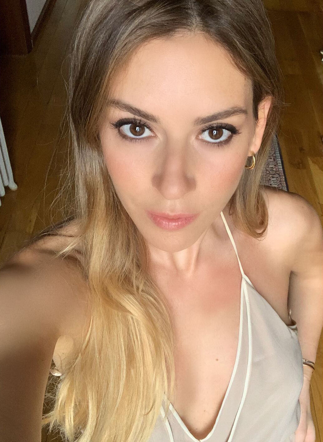 Sinem Kobal (1)