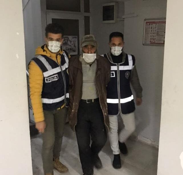 0x0-izmirdeki-korkunc-olayda-baltali-katil-yakalandi-1648801309055