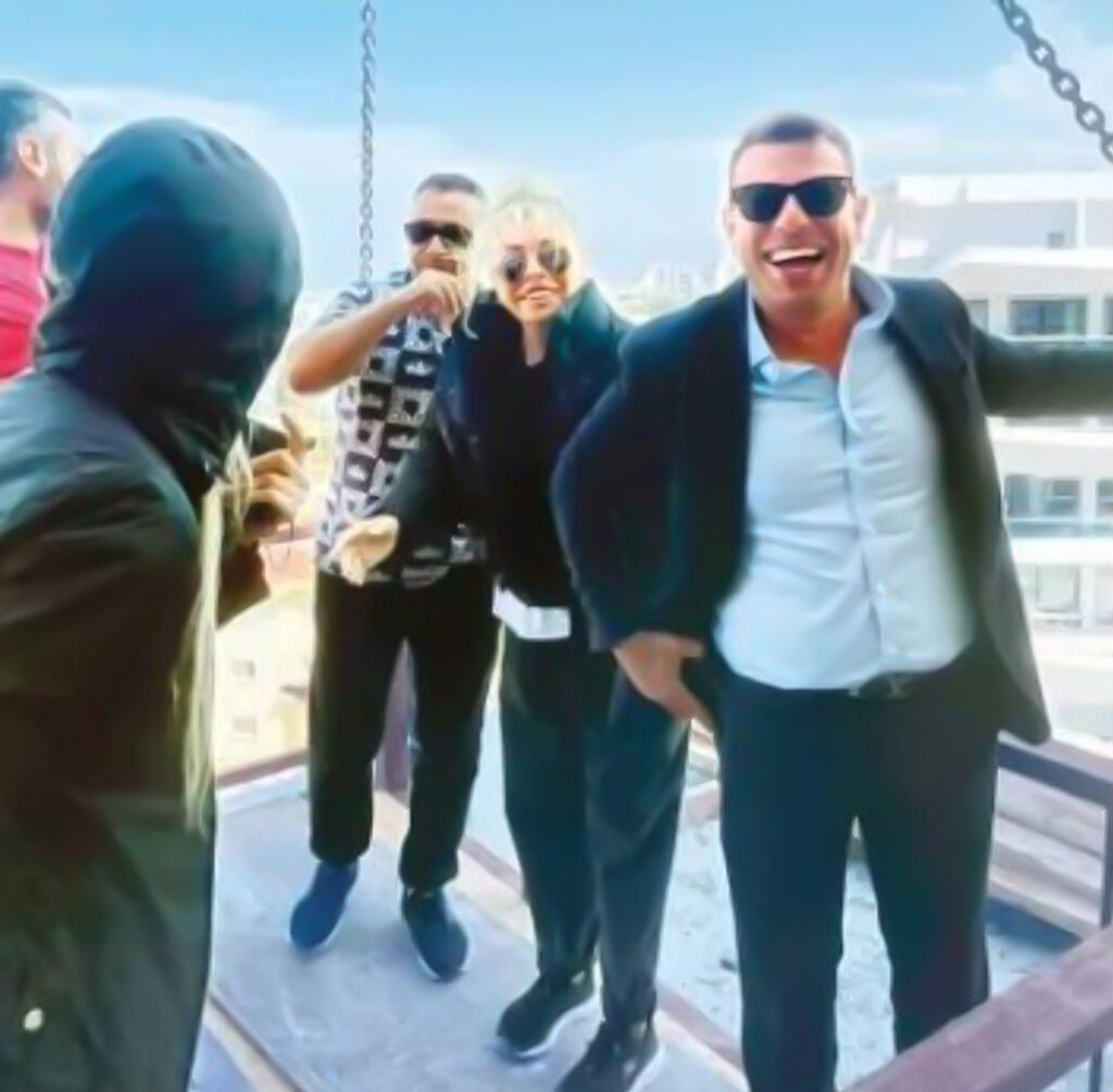 ajda pekkan kıbrıs vinç