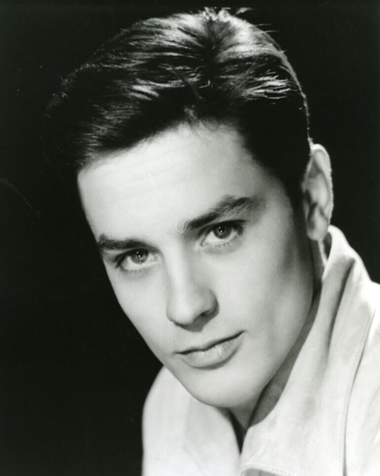 Alain Delon Gençliği