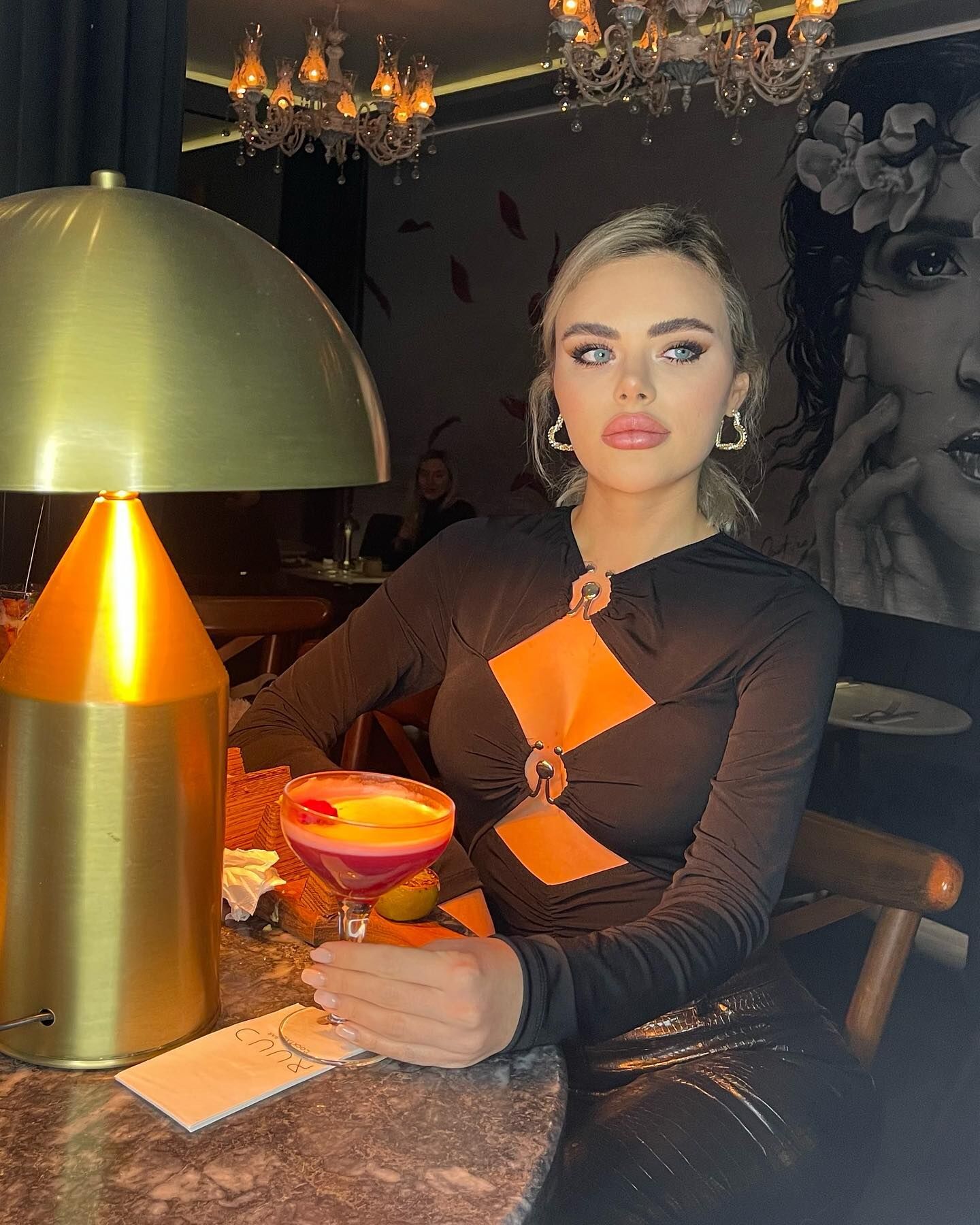 Berika Demir (22)