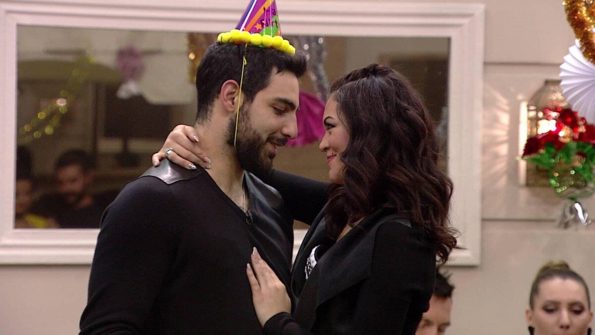 Cansel ve Eser West