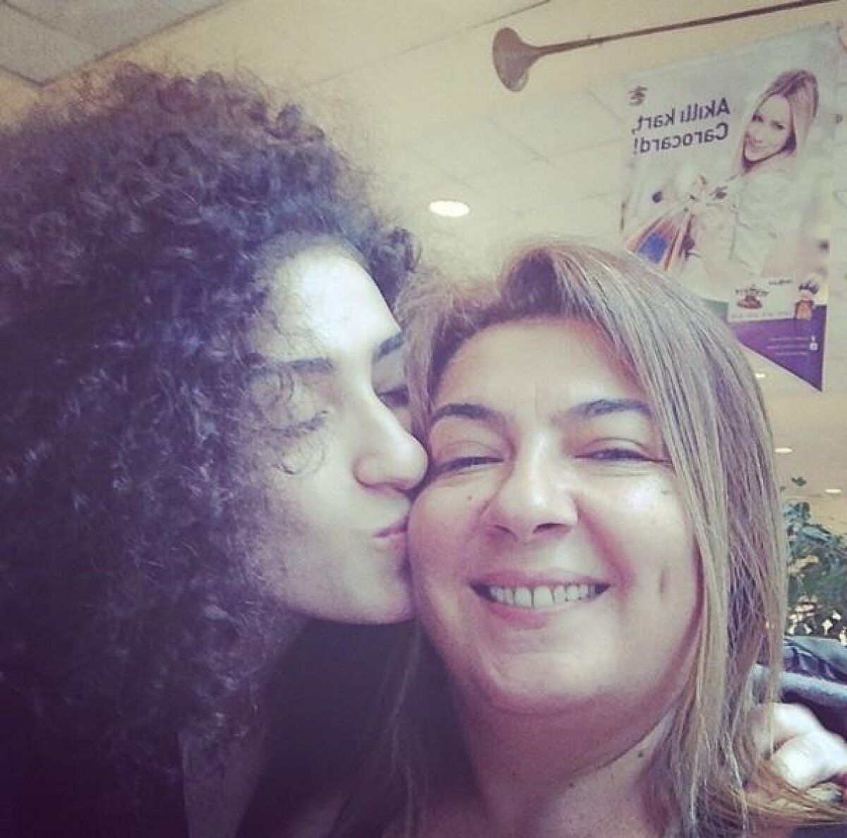 dilan çıtak tatlıses ve ışıl çıtak 2