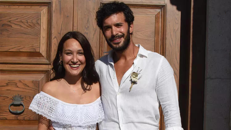 gupse özay