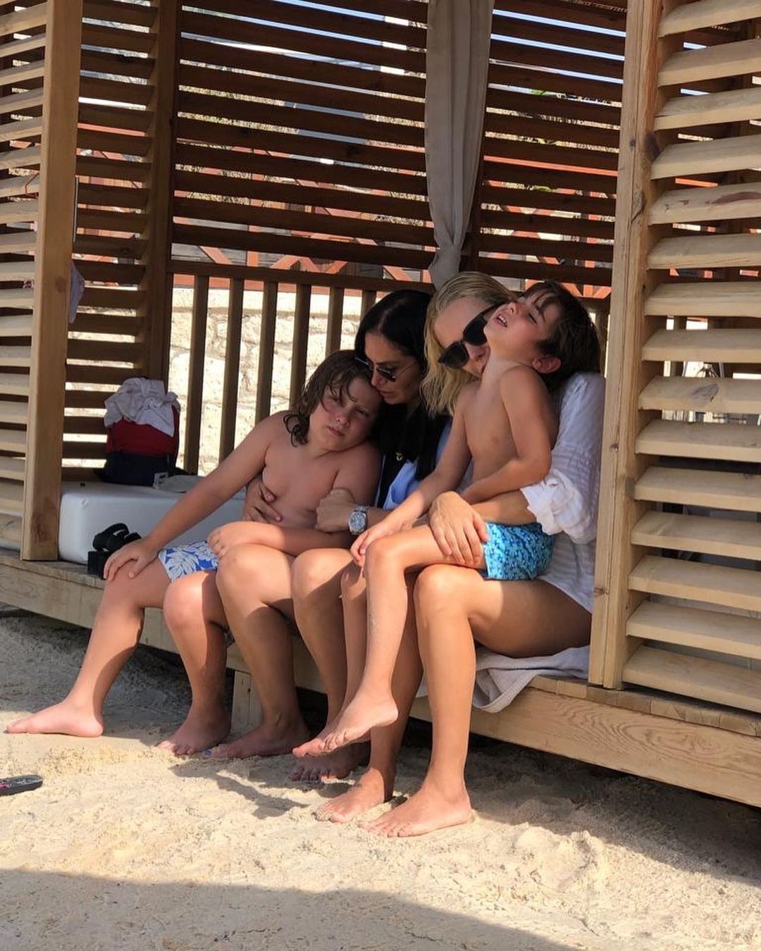 Ece Erken Çeşme Tatili (2)