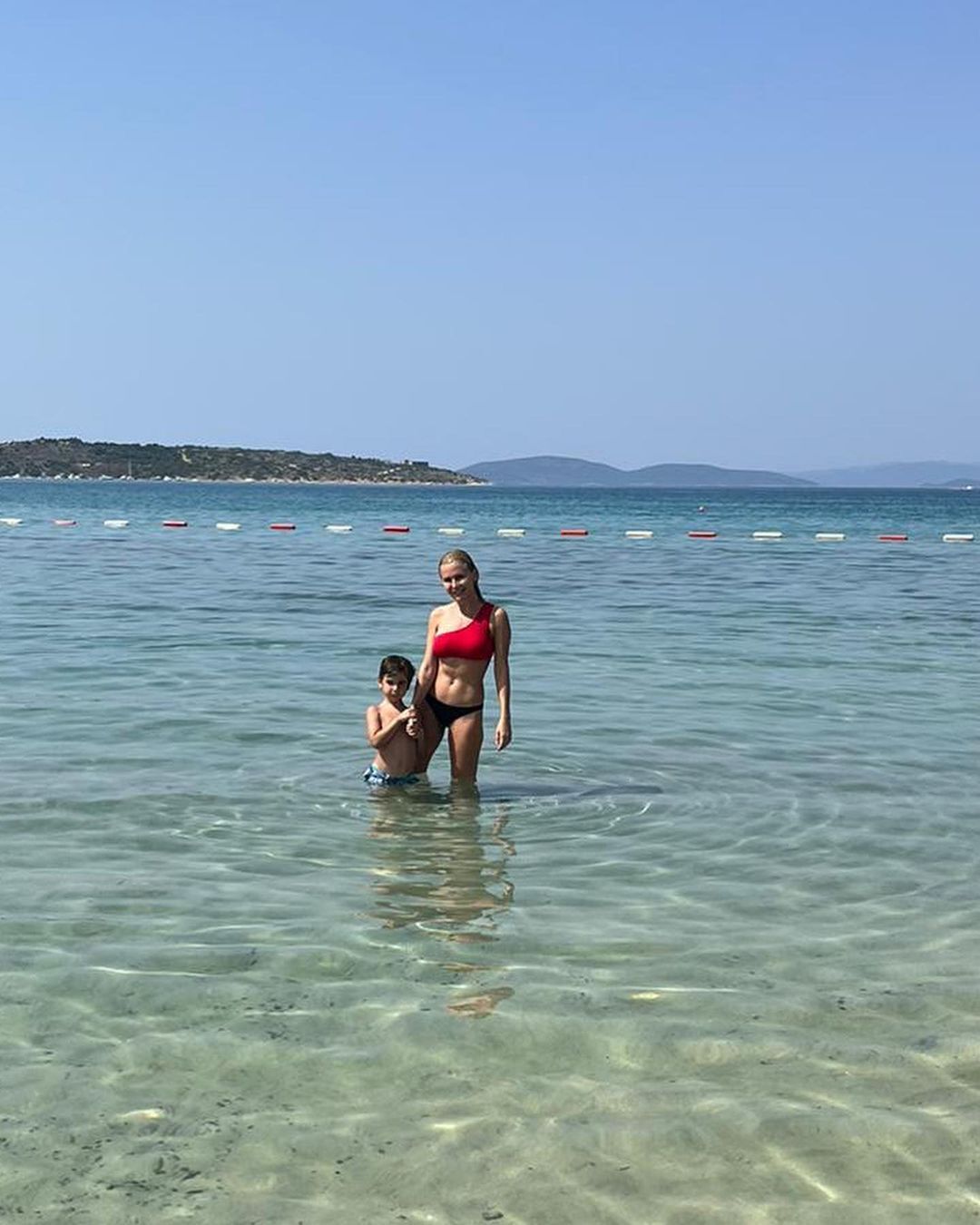 Ece Erken Çeşme Tatili (6)