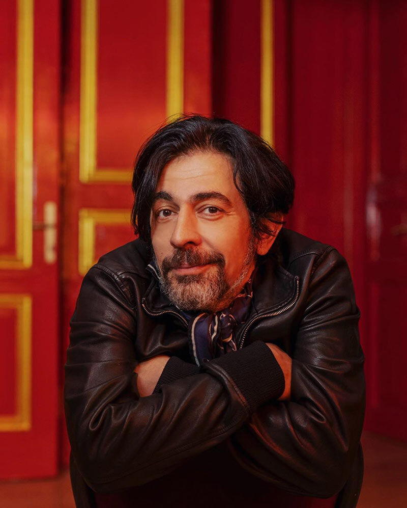 okan bayulgen dik