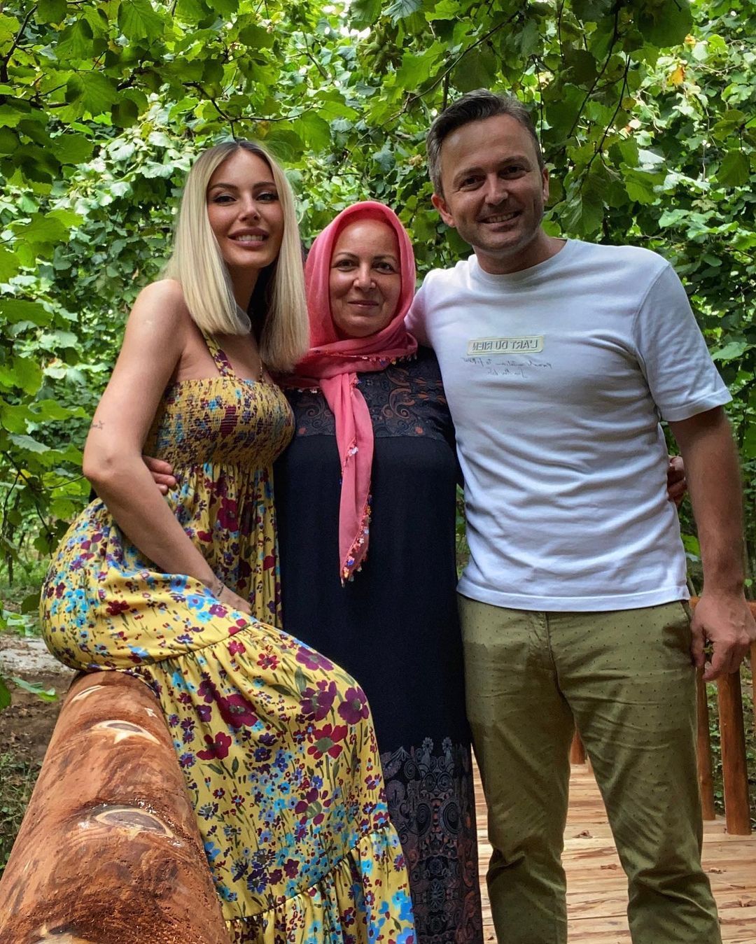 Hande Sarıoğlu (5)
