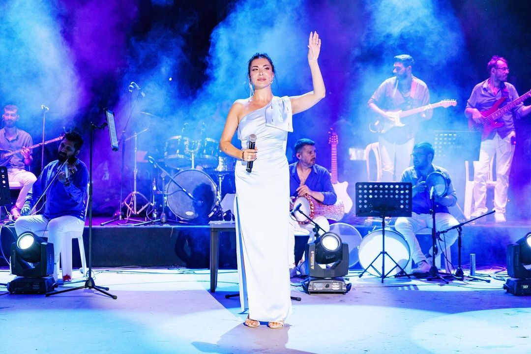 Ebru Yaşar Ayvalık (4)