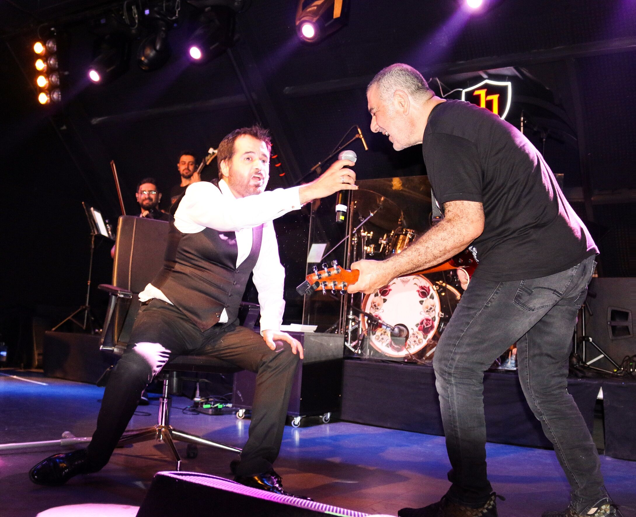 Ferda Anıl Yarkın - Metin Özülkü Jolly Joker konserleri foto 015