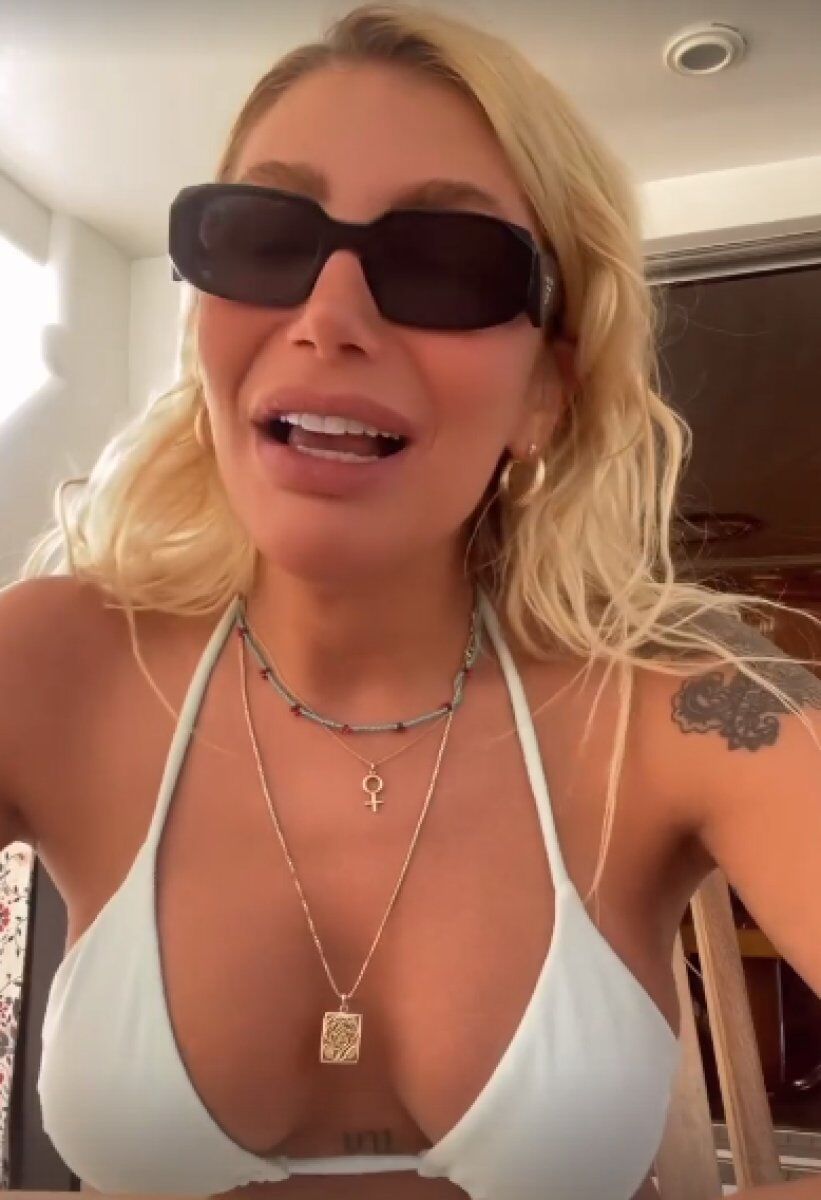 İrem Derici story 2