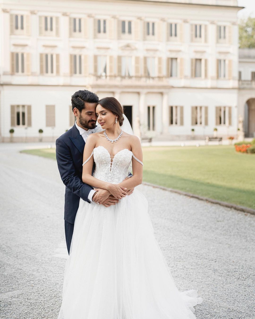 İlkay Gündoğan ve Sara Arfaoui (1)