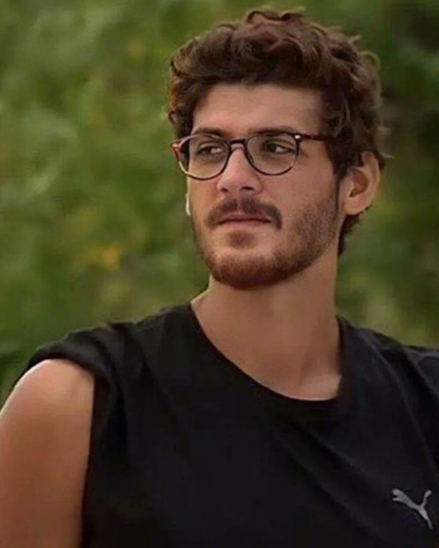 yiğit