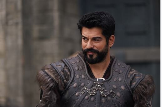 burak özçivit-1