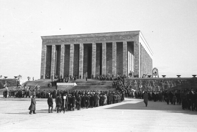 Mustafa Kemal Atatürk 7