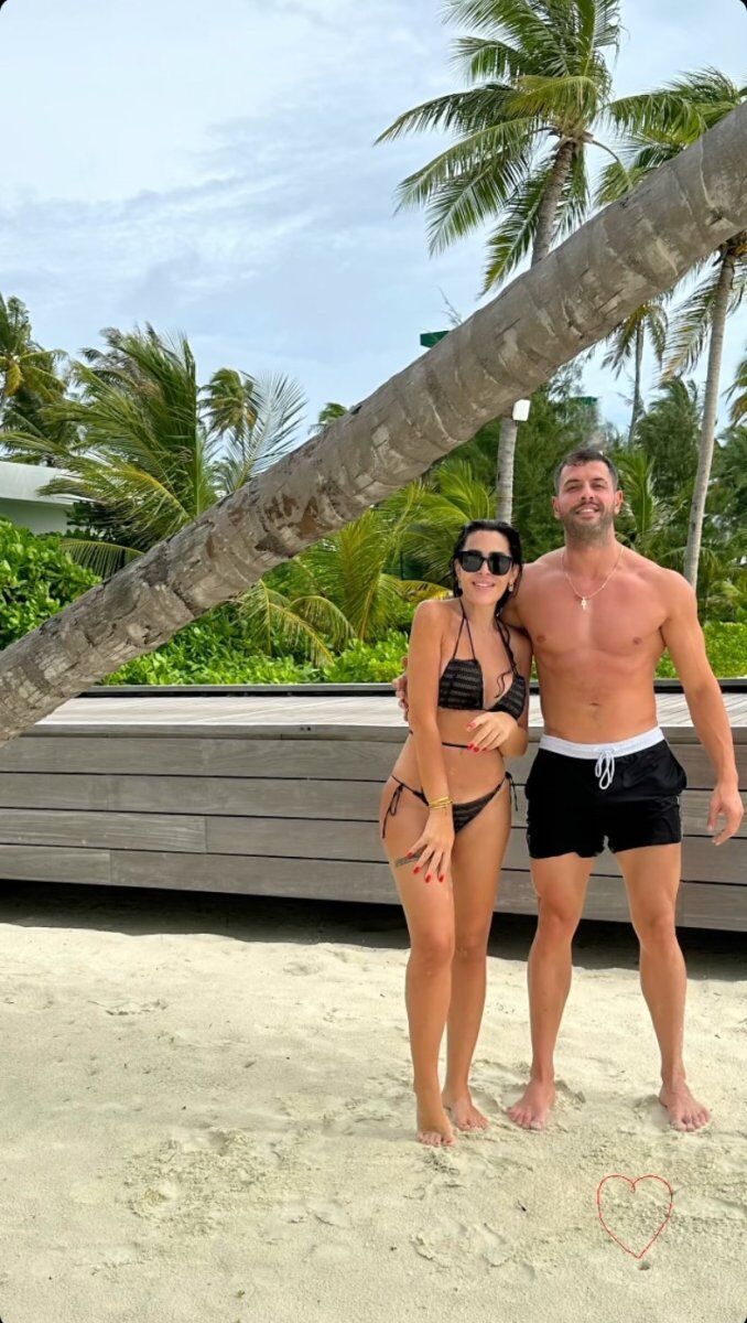 Selin Ciğerci Maldivler Tatil 1