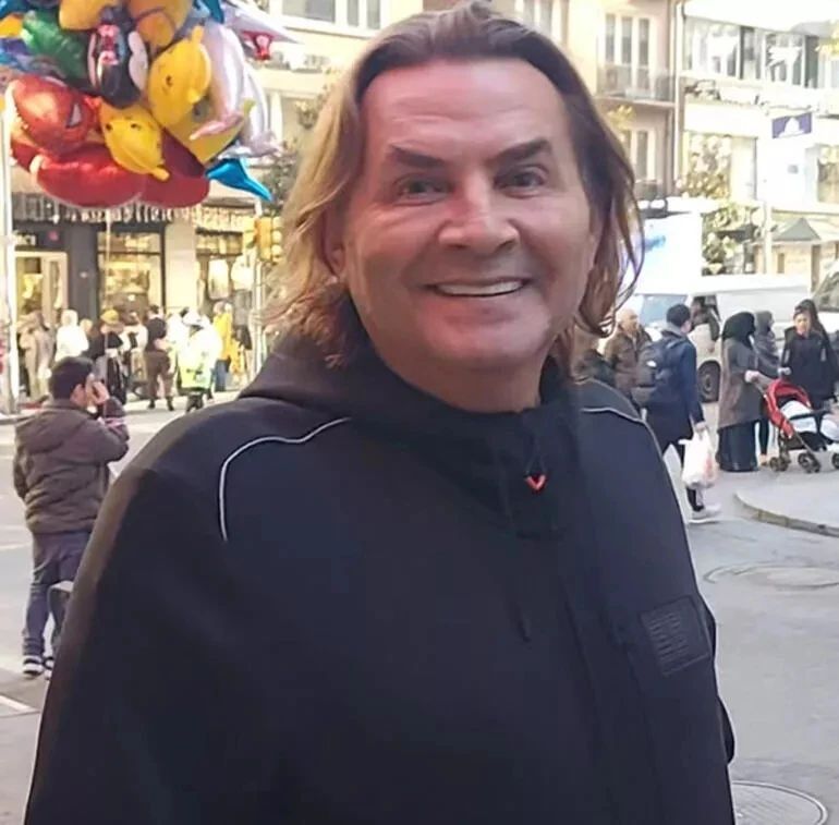 Armağan Çağlayan Dışarıda