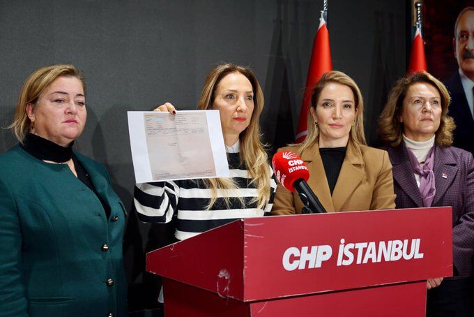 aylin nazlı
