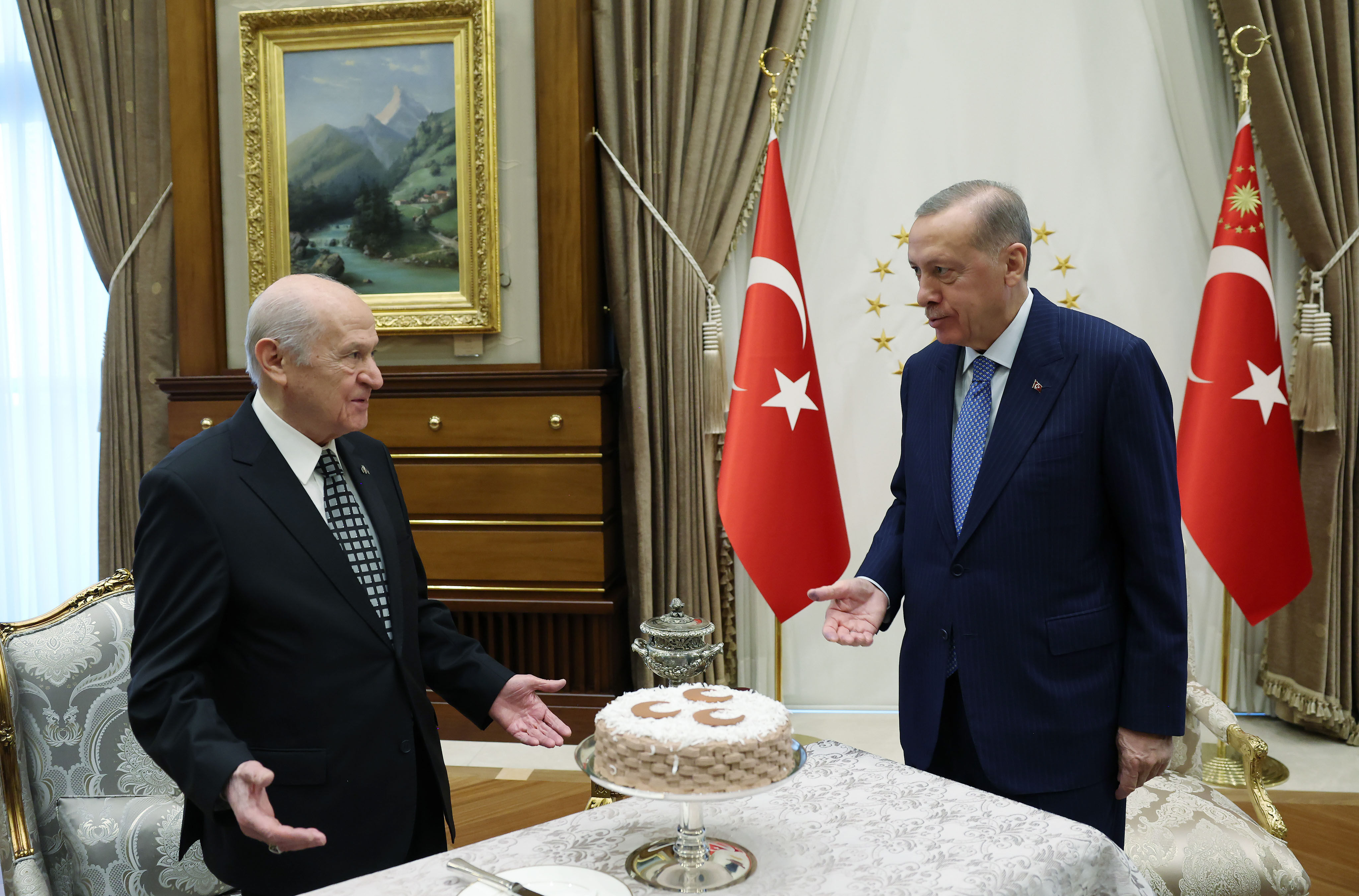 Cumhurbaşkanı Erdoğan ve Devlet Bahçeli Pasta 2