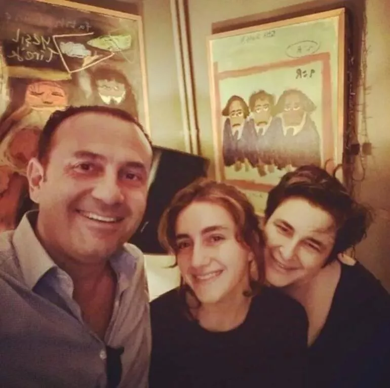 Esra Dermancıoğlu Manşet AVM 1