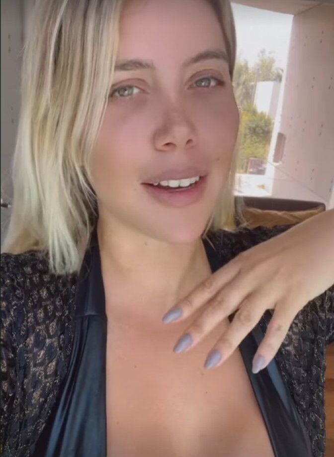 Wanda Nara Dekolte 1