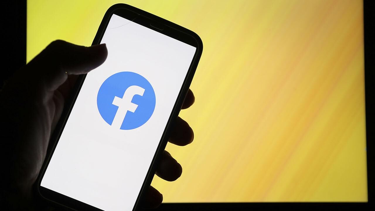 Facebook Logo