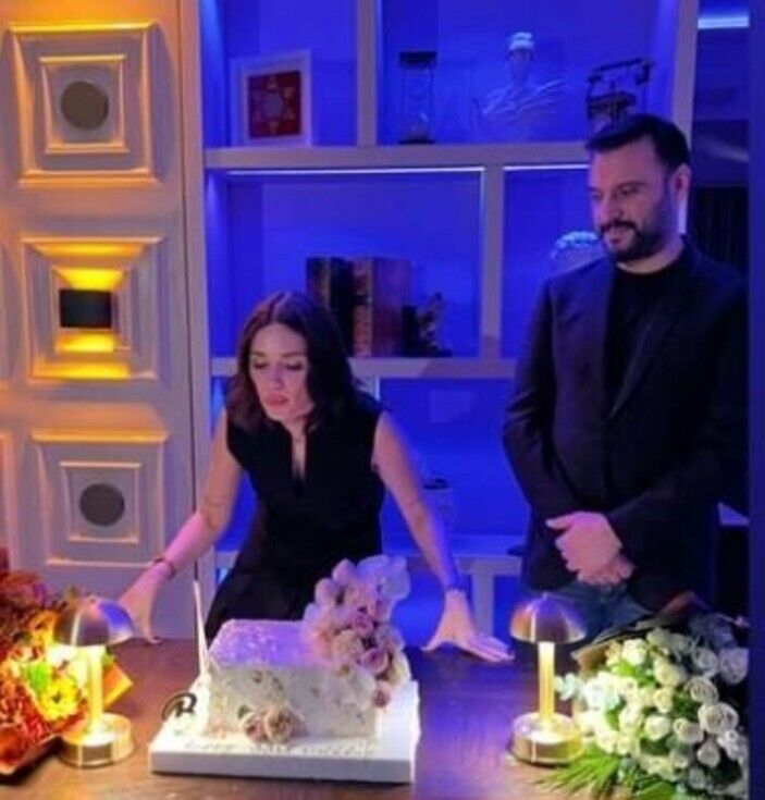 Alişan ve Buse Varol Doğum Günü 3