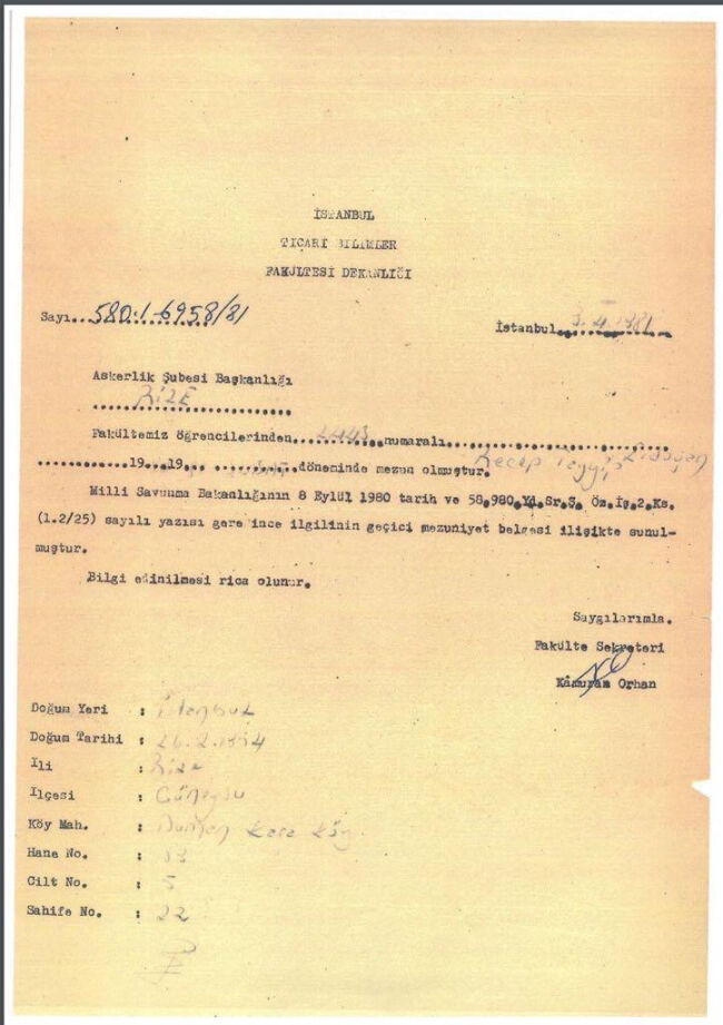 Cumhurbaşkanı Erdoğan Diploma 4