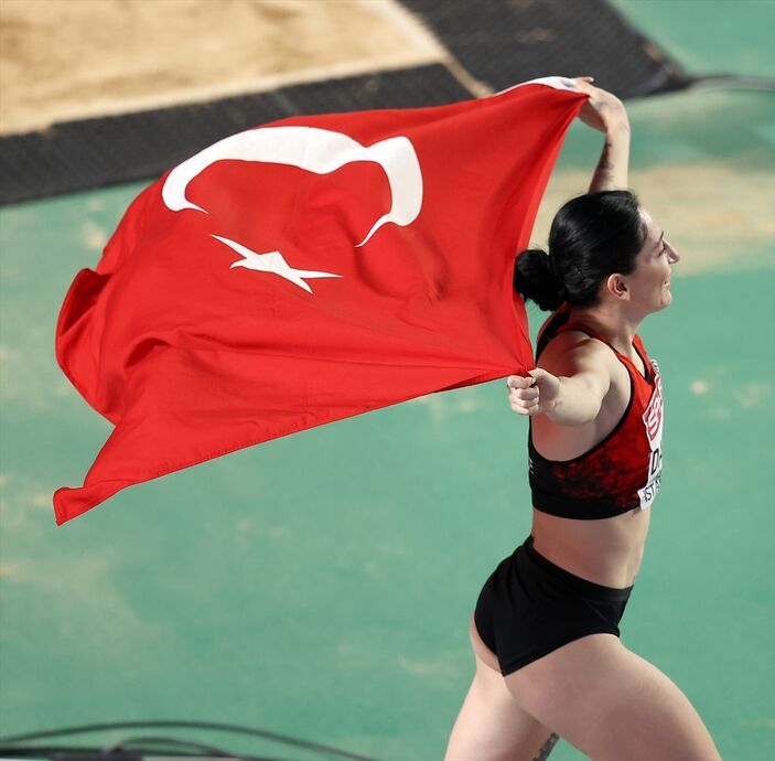 tuğba danışmaz