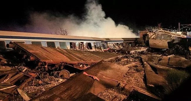 yunanistan tren kazası 1
