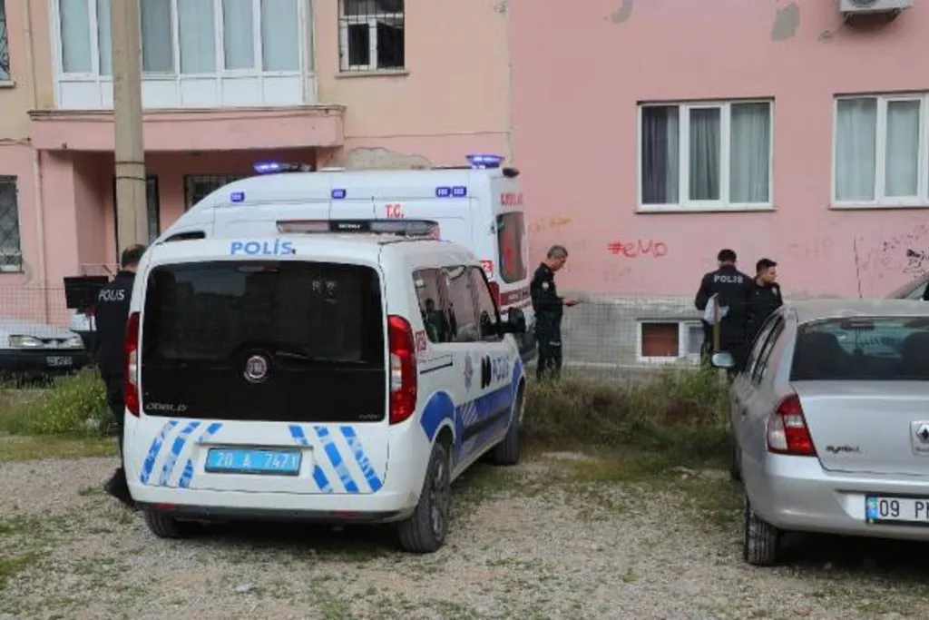 Çilem Uram 1