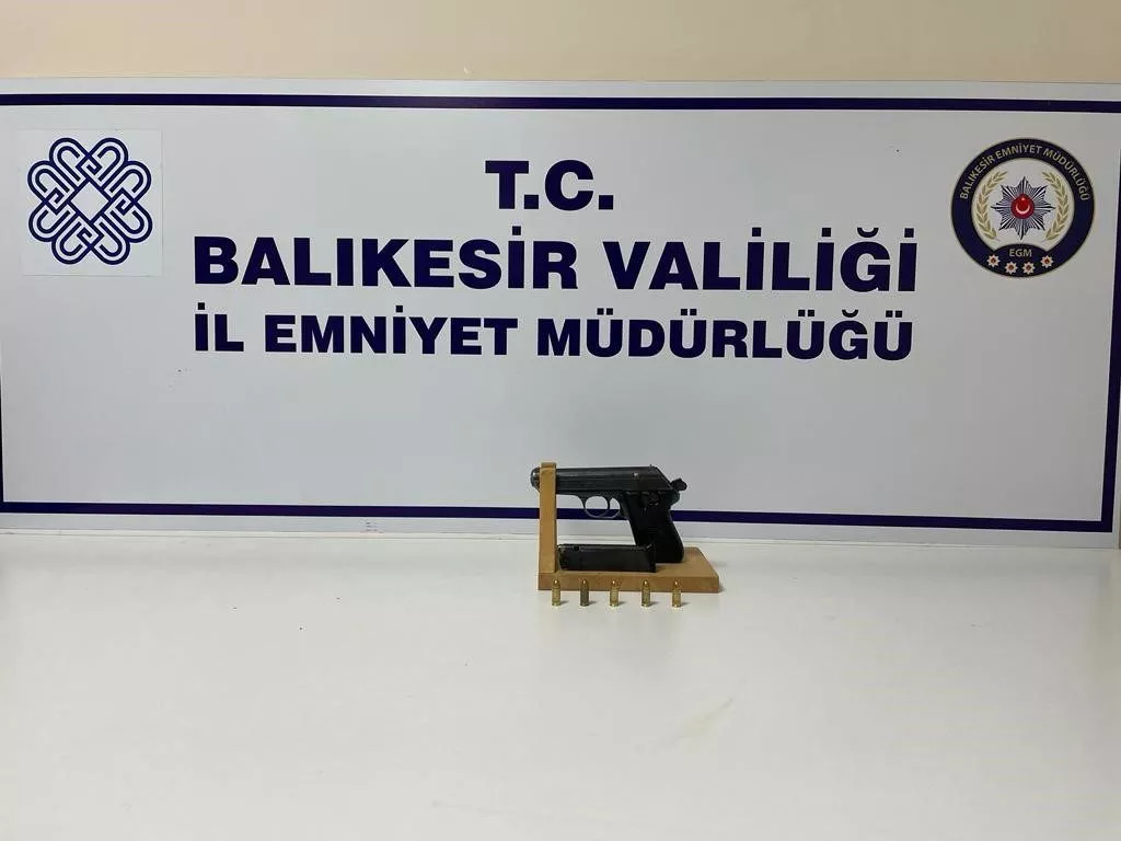Ergüder Akgün 3