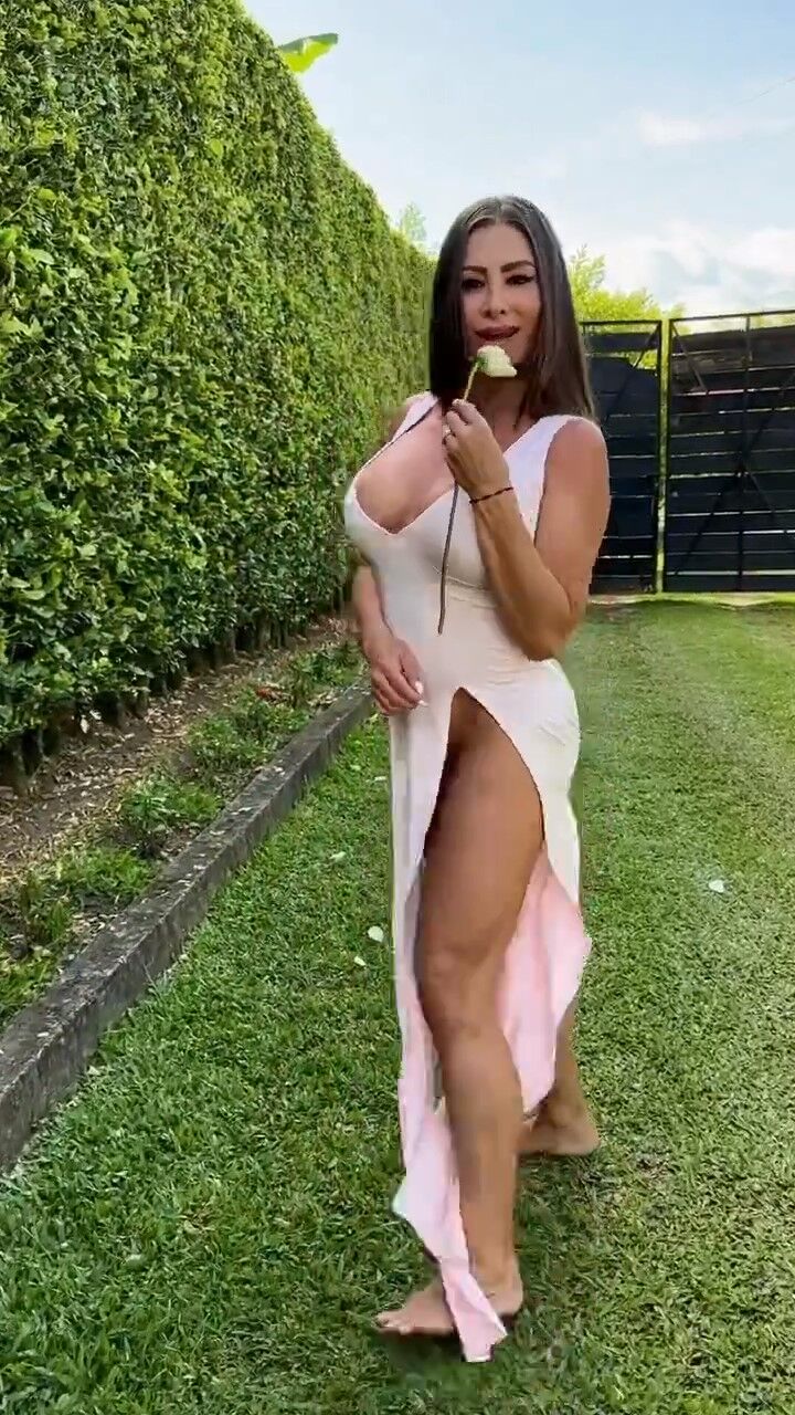 Francia James 2